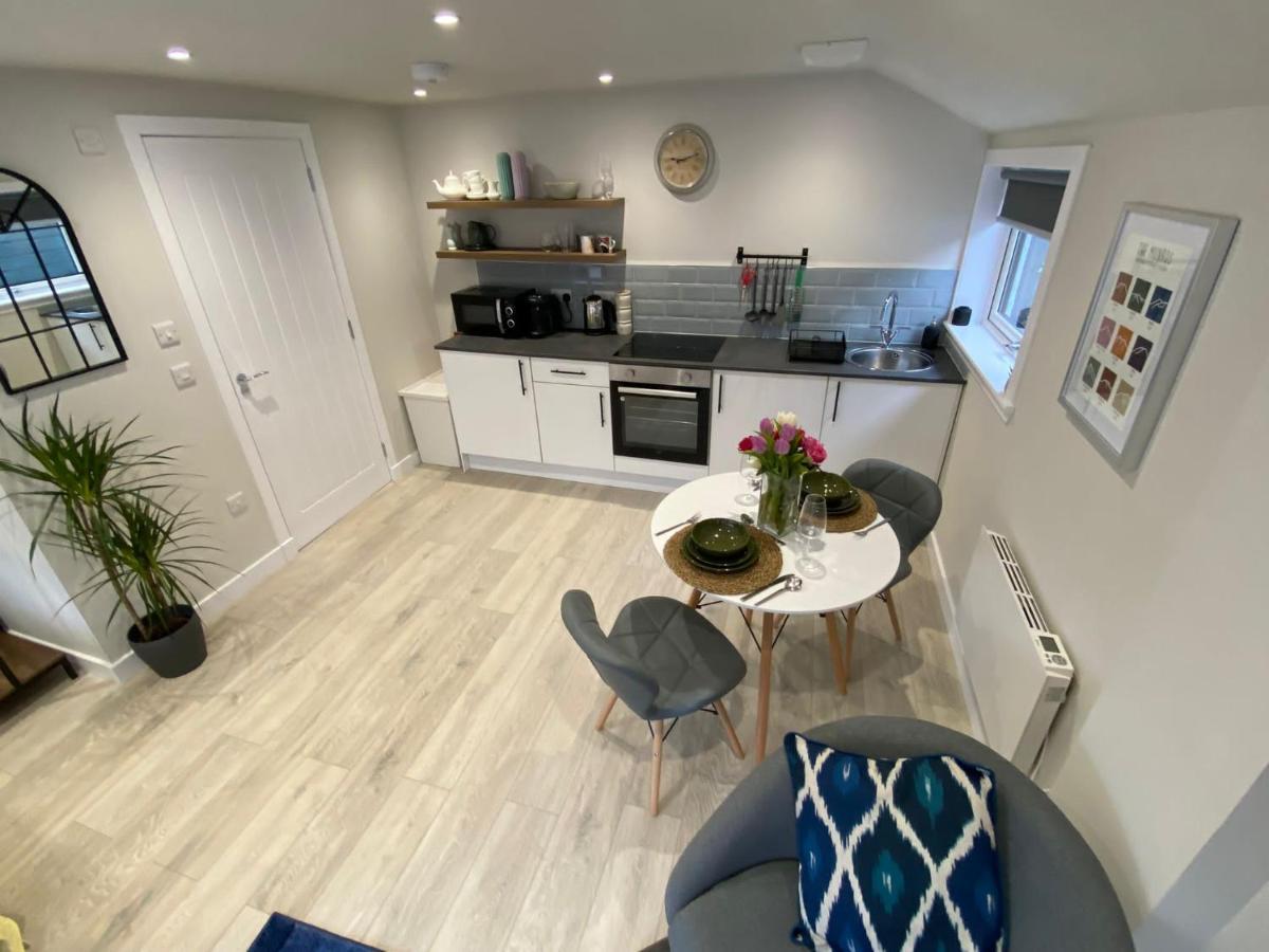 Little Rosslyn Apartment *
